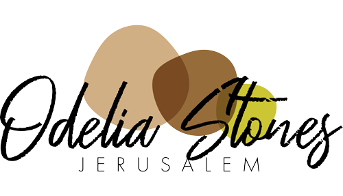 Odelia Stones